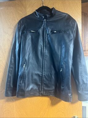 Ladies Black faux Leather Zip-Front Jacket
